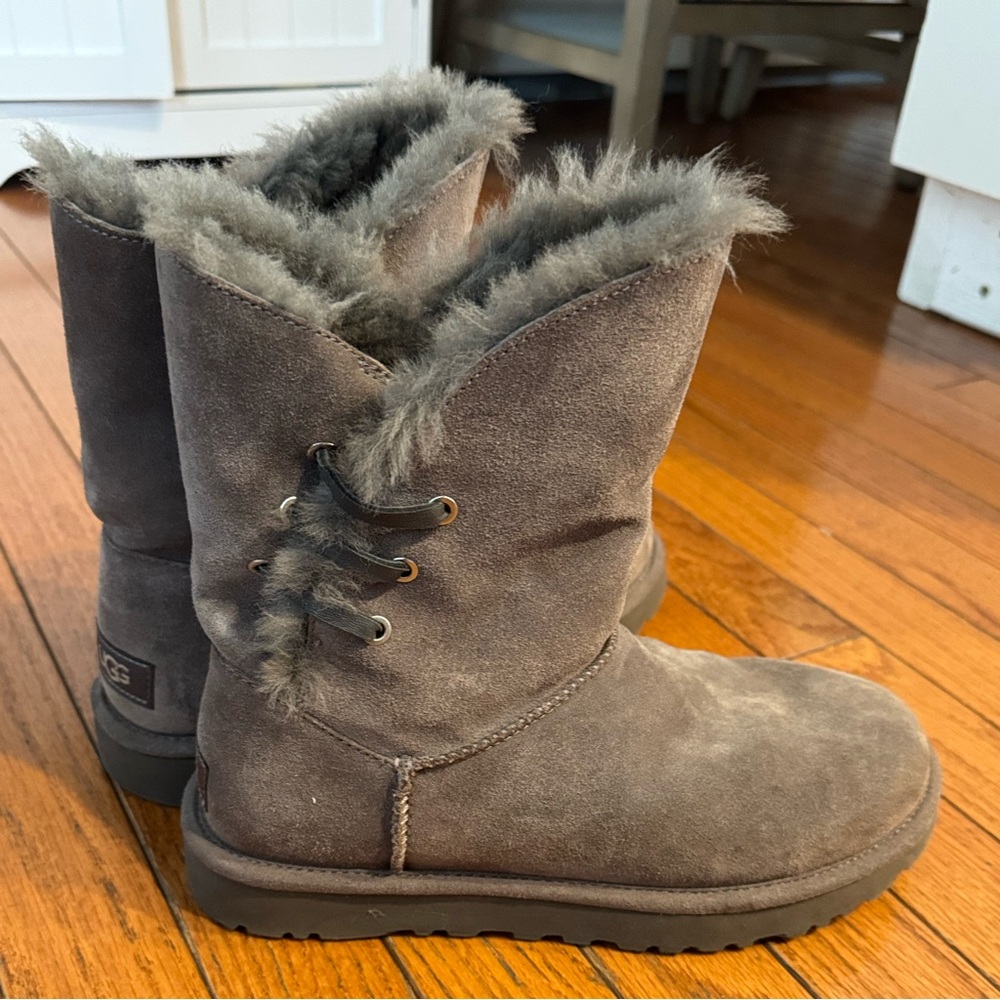 UGG CONSTANTINE CHARCOAL BOOTS